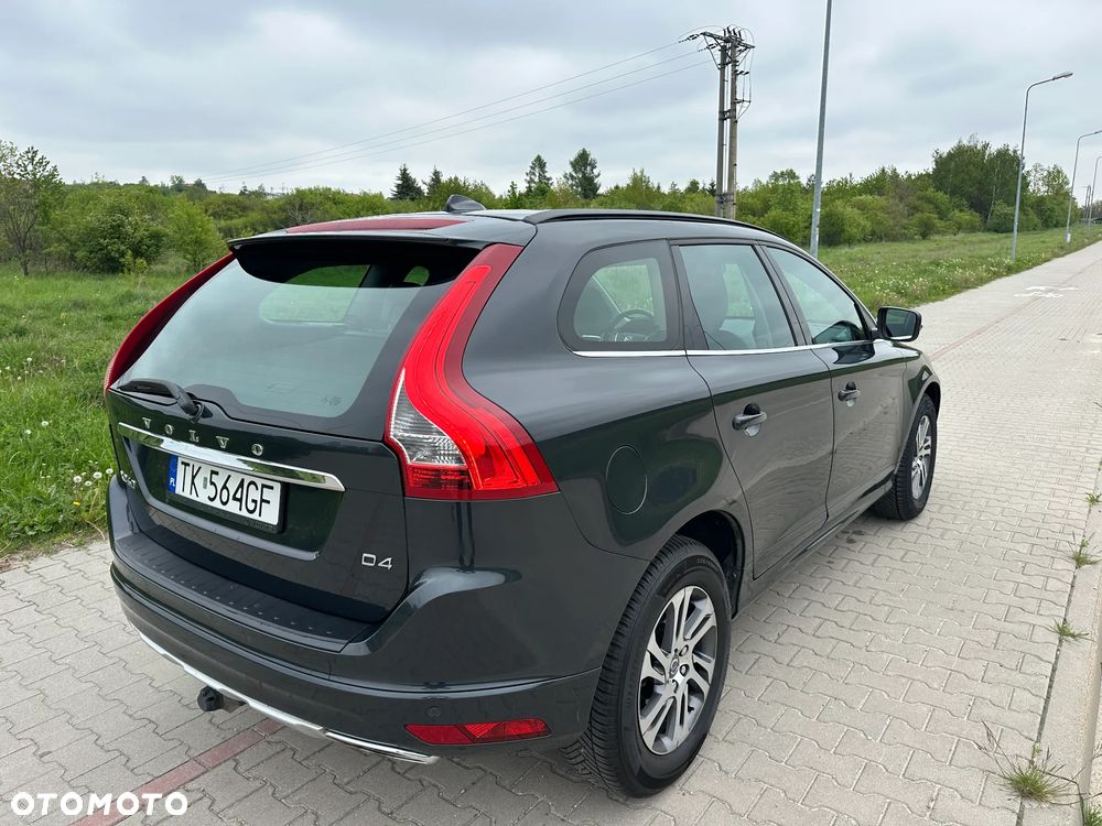 Volvo XC 60 D4 Geartronic Momentum - 20