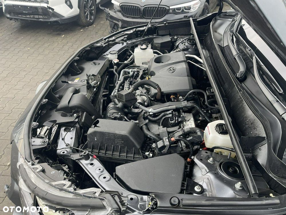 Toyota RAV4 2.5 Hybrid Comfort 4x2 - 14