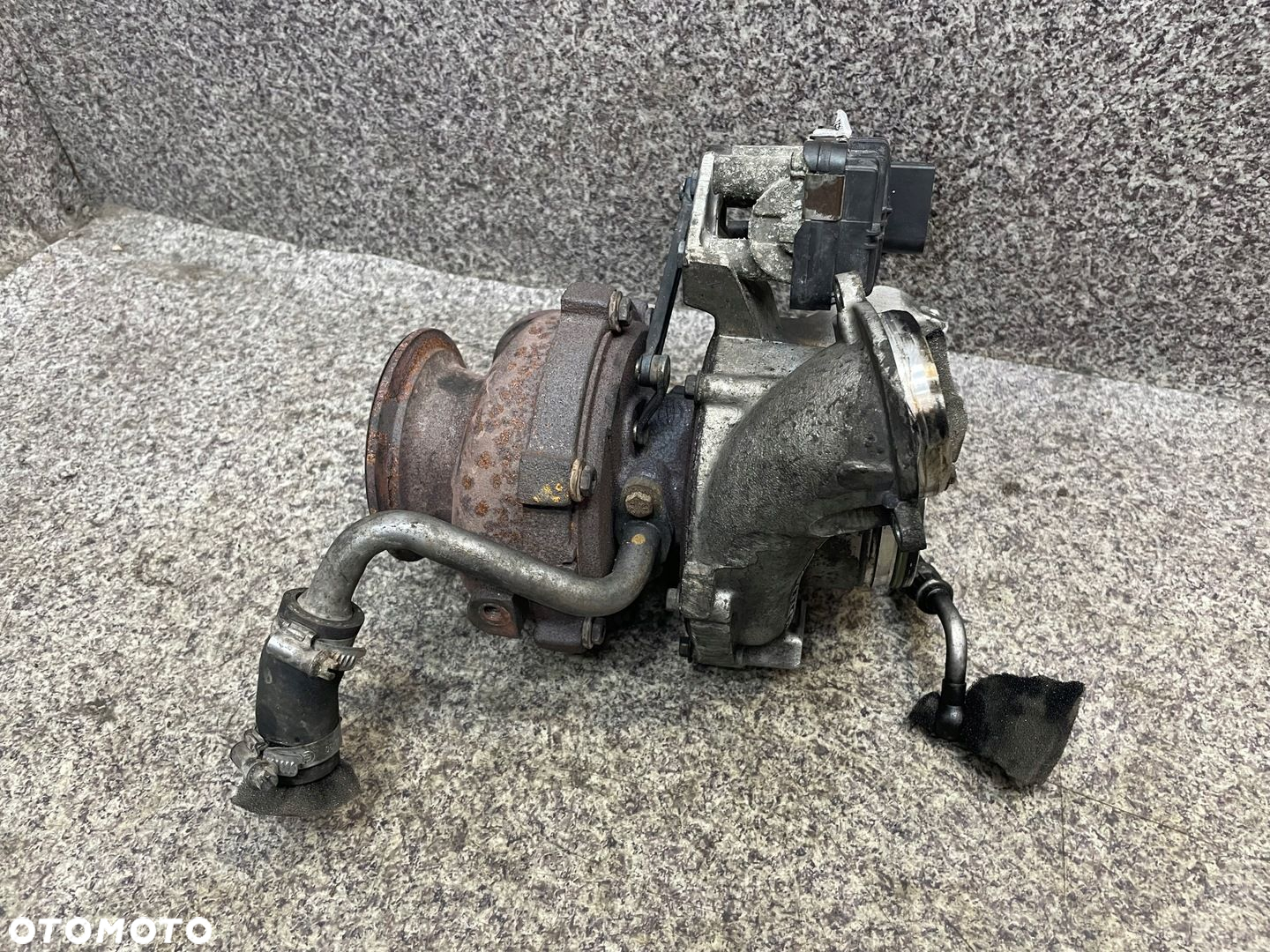 Turbina turbo nastawnik turbosprezarka GARRETT BMW F25 X3 3.0D N57 - 3
