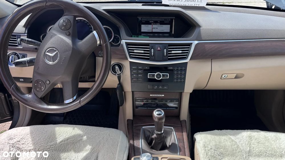 Mercedes-Benz Klasa E 200 CDI Elegance - 11