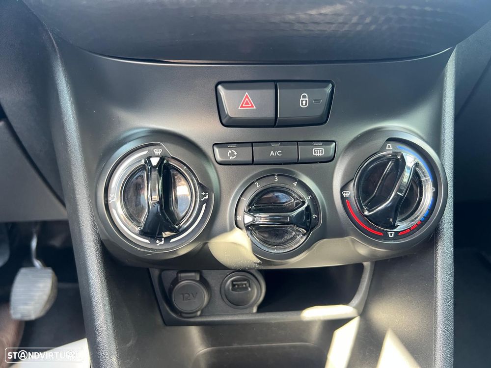 Peugeot 2008 1.2 PureTech Access - 19