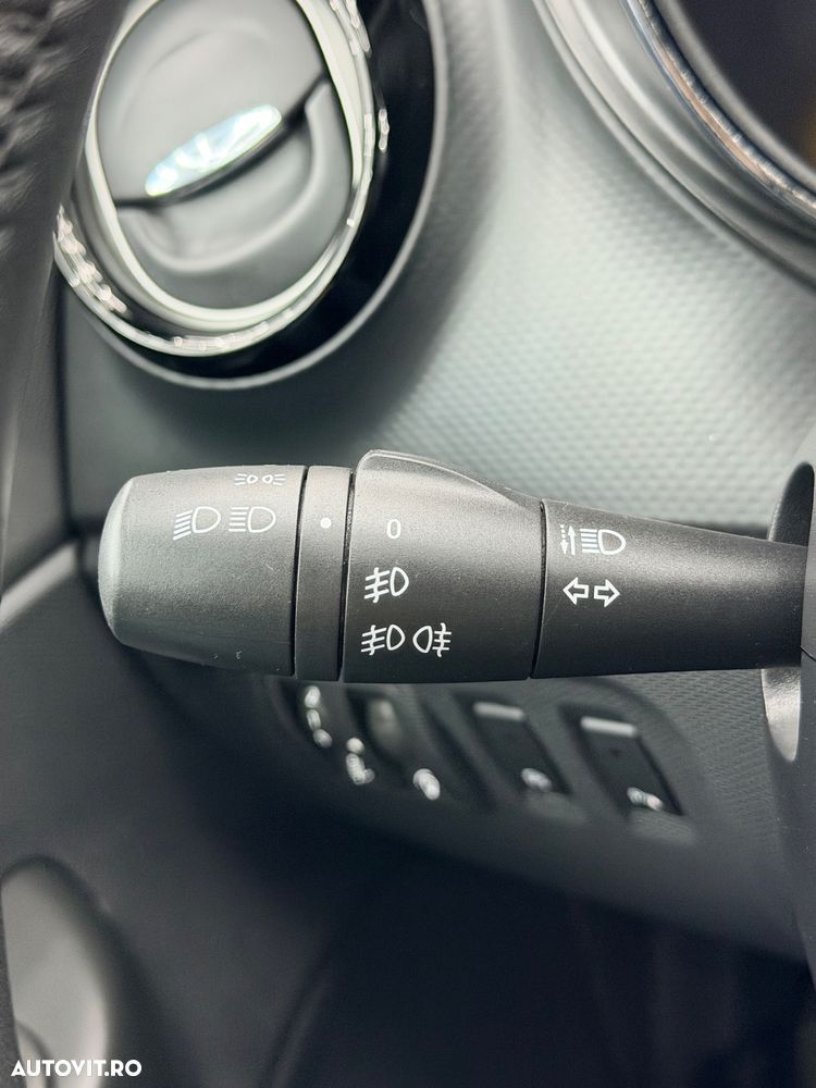 Renault Captur TCe 90 EXPERIENCE - 30