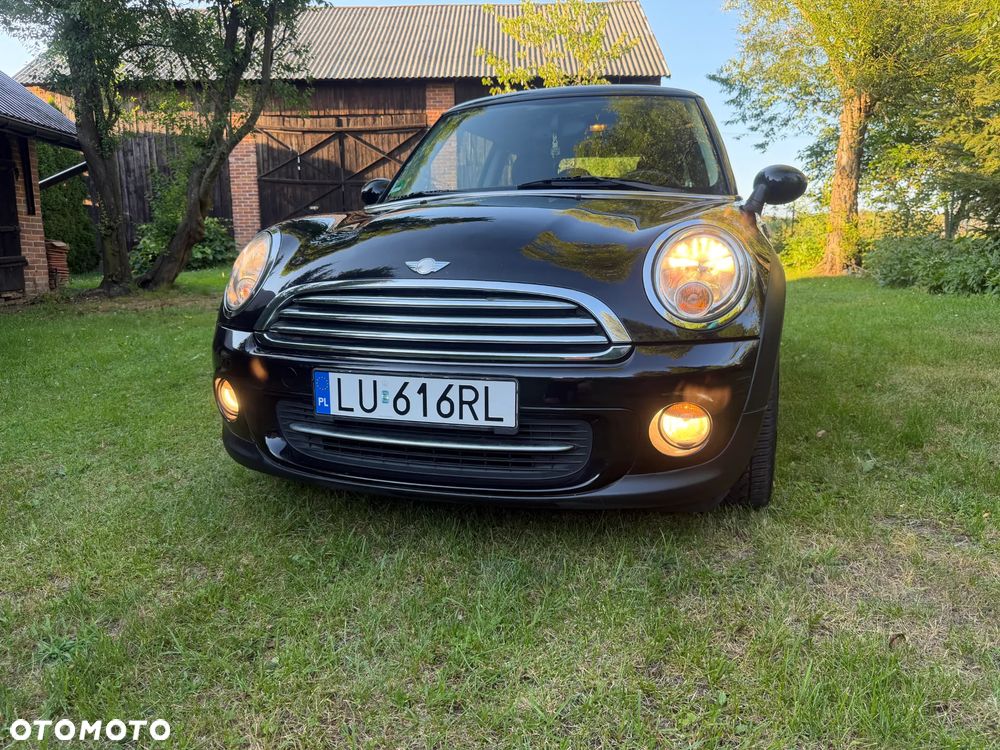 MINI Cooper 50 Mayfair - 35