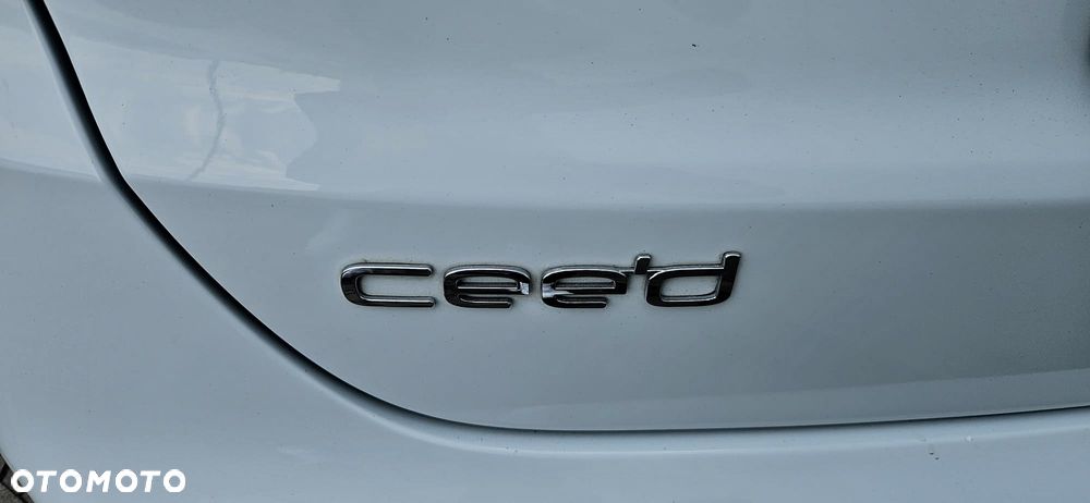 Kia Ceed 1.6 GDI Platinum Edition - 5