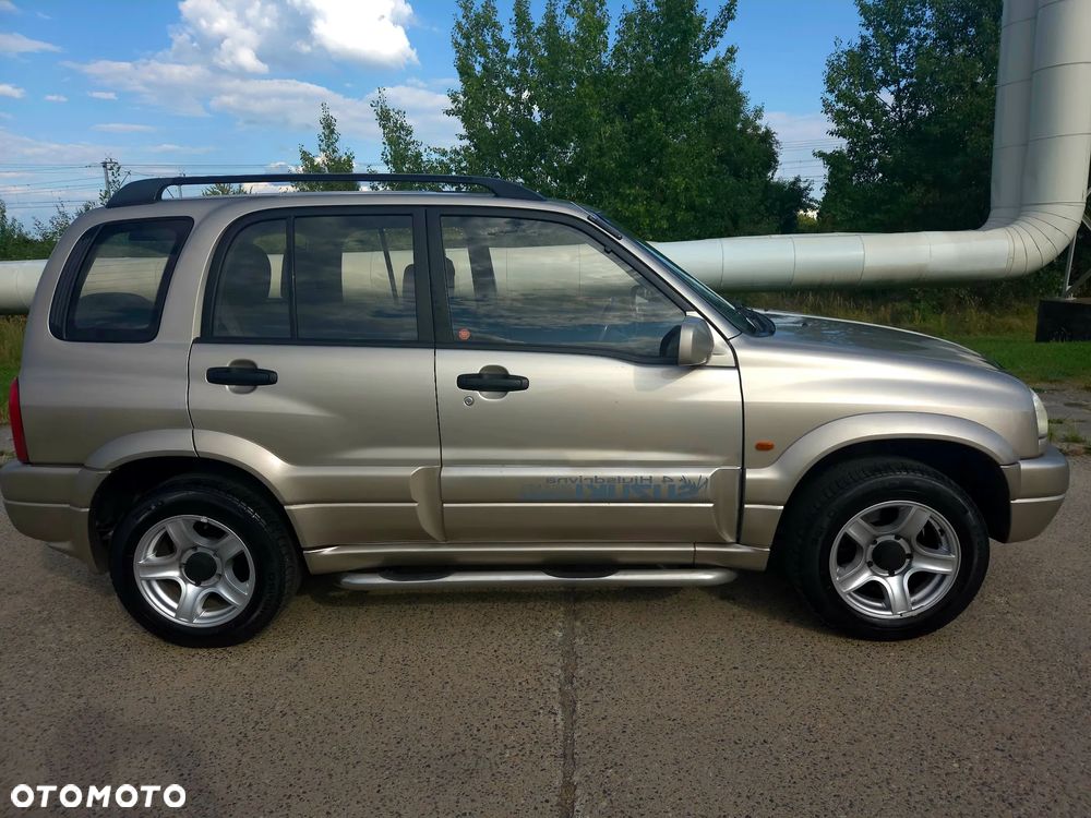 Suzuki Grand Vitara 2.0 - 2