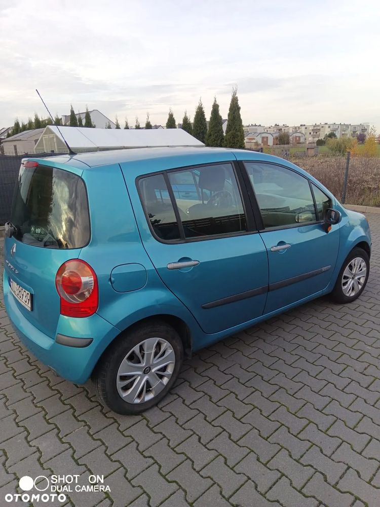 Renault Modus - 12