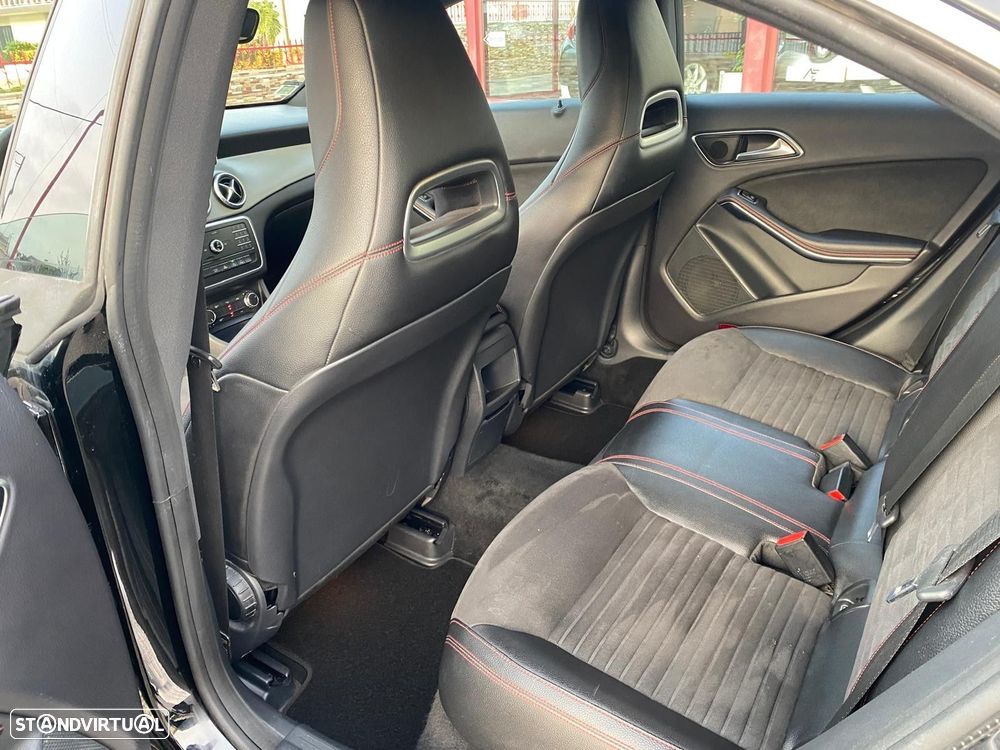 Mercedes-Benz CLA 220 d AMG Line Aut. - 13