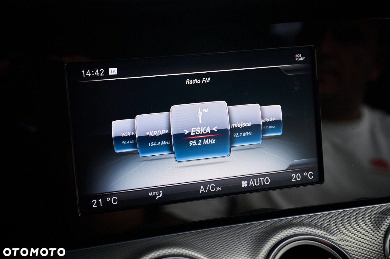 Mercedes-Benz Klasa E 200 d 9G-TRONIC - 33