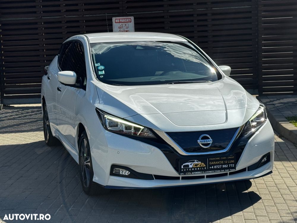Nissan LEAF - 3