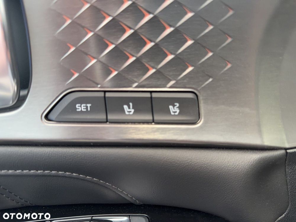 Kia Sorento - 13