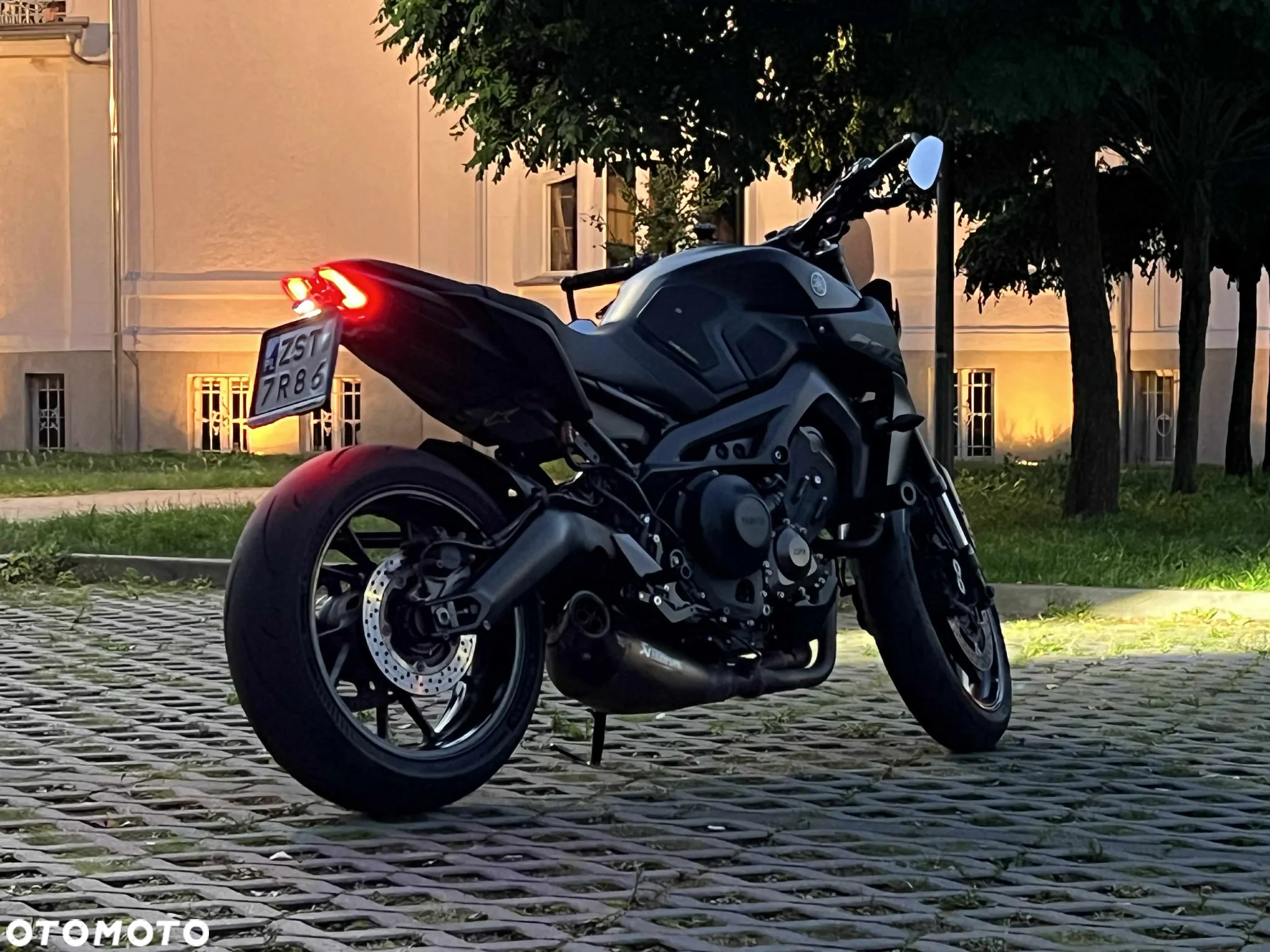 Yamaha MT - 4