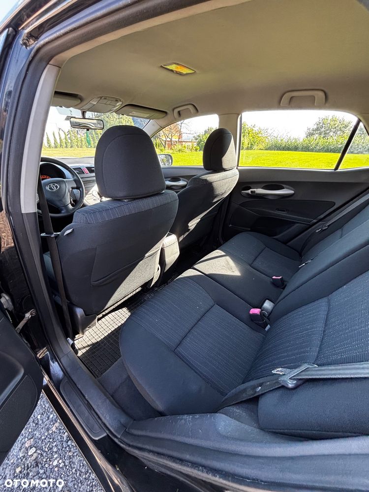 Toyota Auris 1.4 D-4D - 7