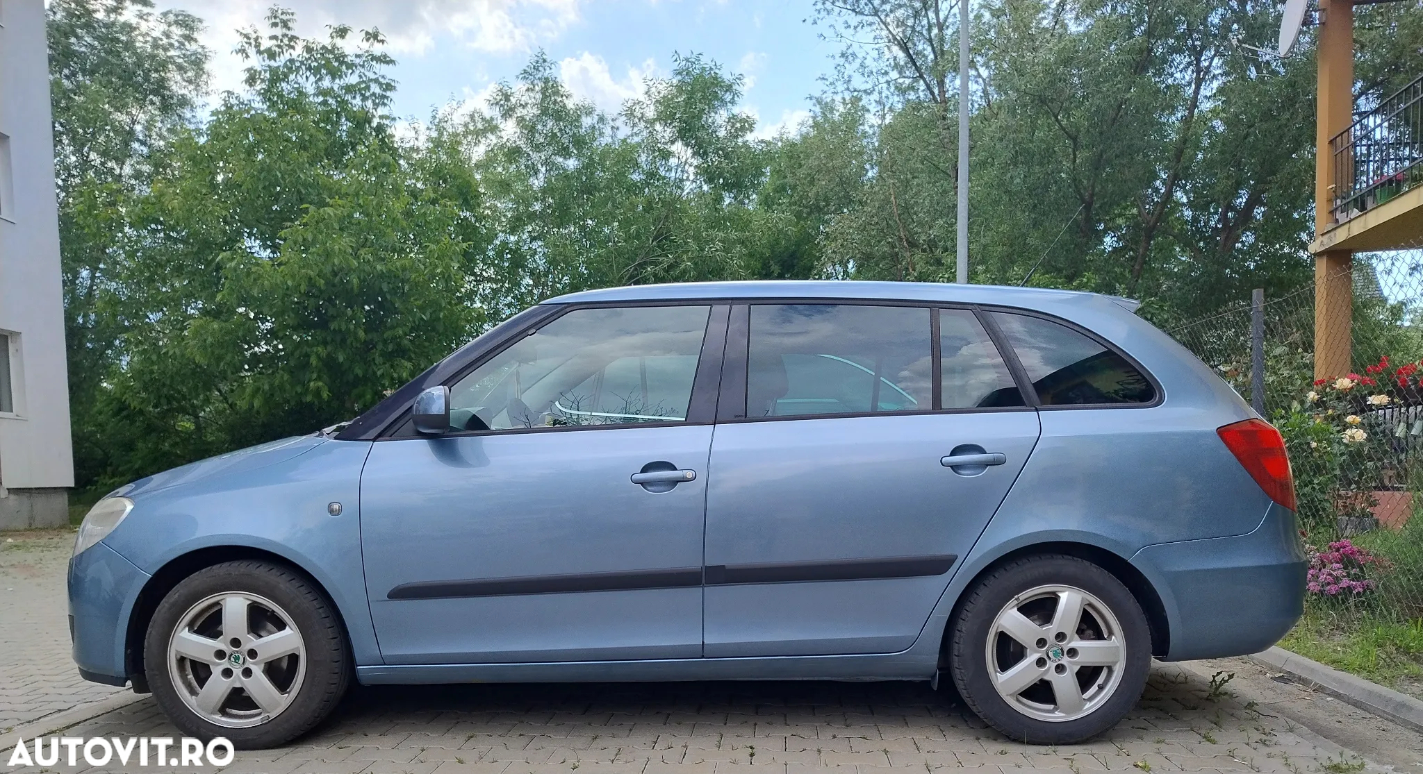 Skoda Fabia Combi 1.4 MPI Active - 3
