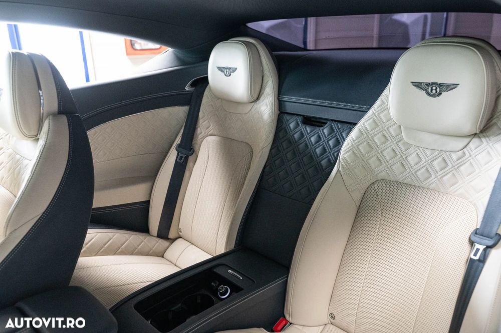 Bentley Continental V8 S - 8