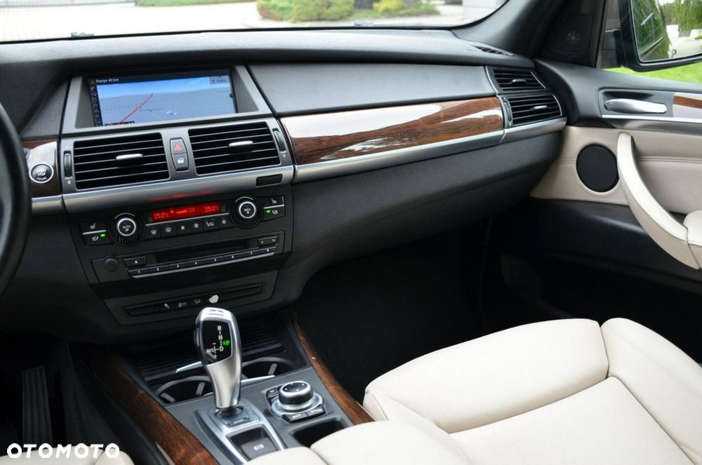 BMW X5 - 32