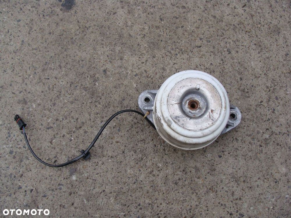 poduszka silnika mercedes e-klasa w212 a2122403117 - 1