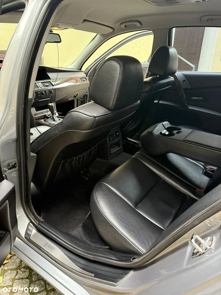 BMW Seria 5 - 18