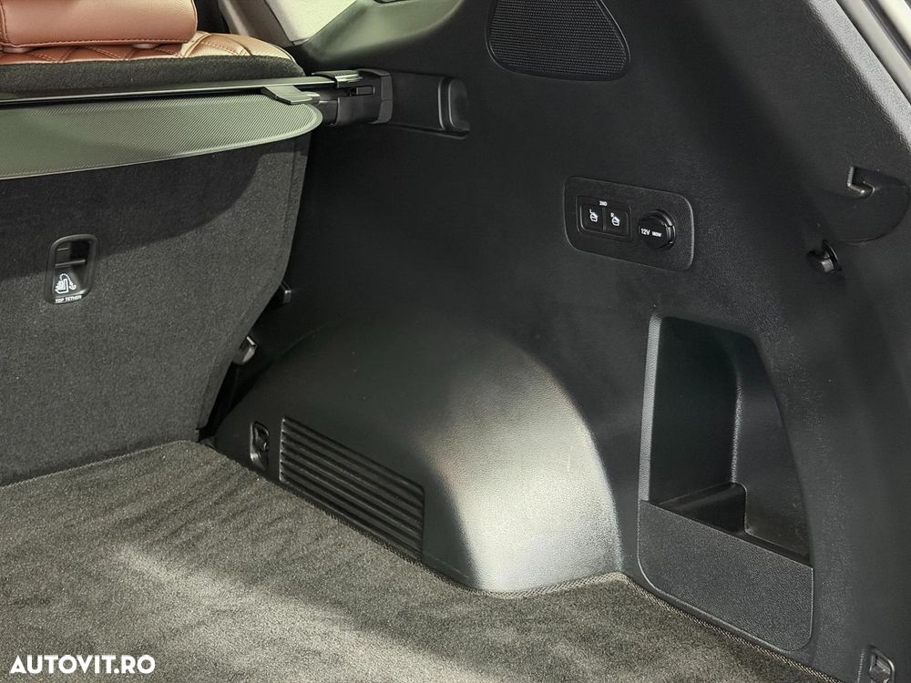 Hyundai Santa Fe - 28