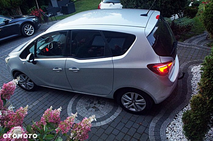 Opel Meriva - 23