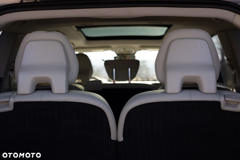 Volvo XC 90 B5 B AWD Ultra Bright - 11