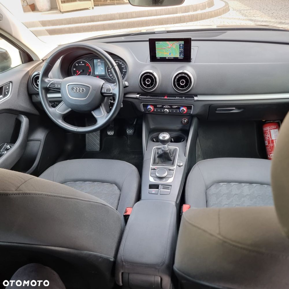 Audi A3 Sportback - 11