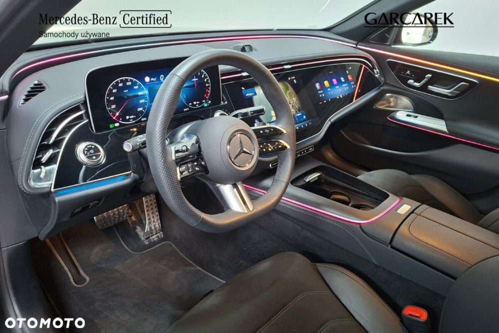 Mercedes-Benz Klasa E - 17