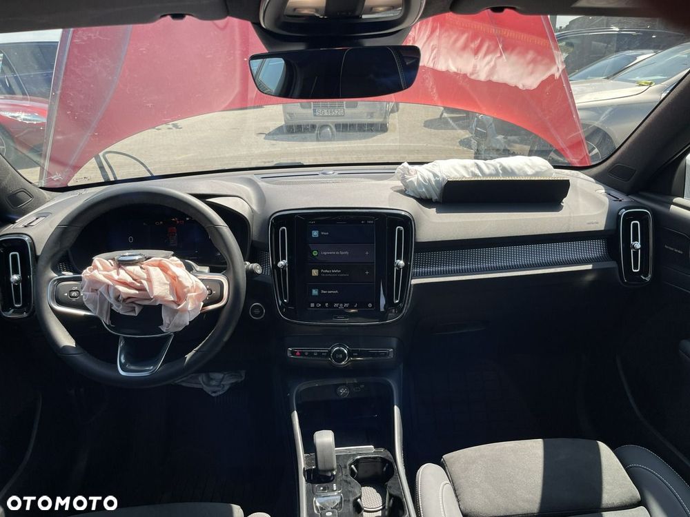 Volvo XC 40 B4 B AWD Geartronic RDesign - 9