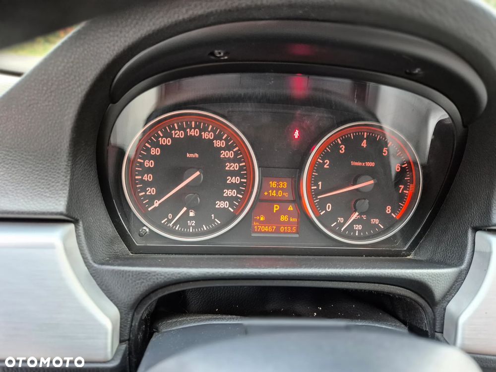 BMW Seria 3 335i xDrive - 15