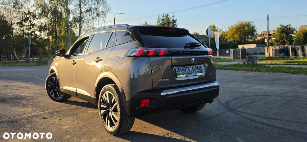 Peugeot 2008 1.5 BlueHDi GT Pack S&S EAT8 - 17
