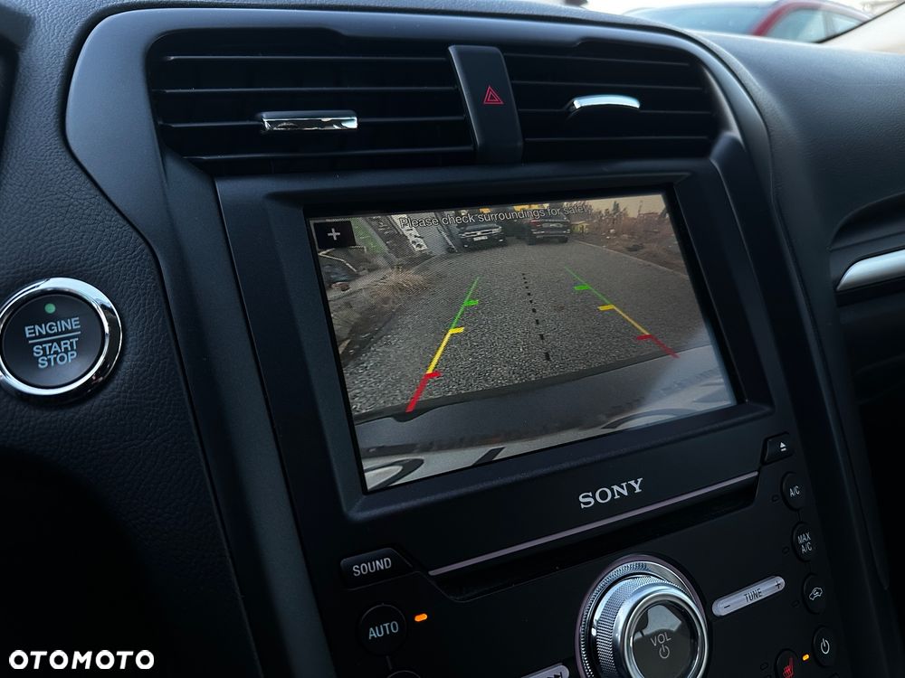 Ford Mondeo 2.0 EcoBoost Titanium S - 25