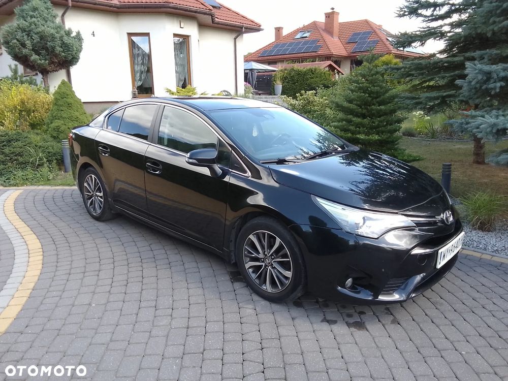 Toyota Avensis 2.0 D-4D Prestige - 3