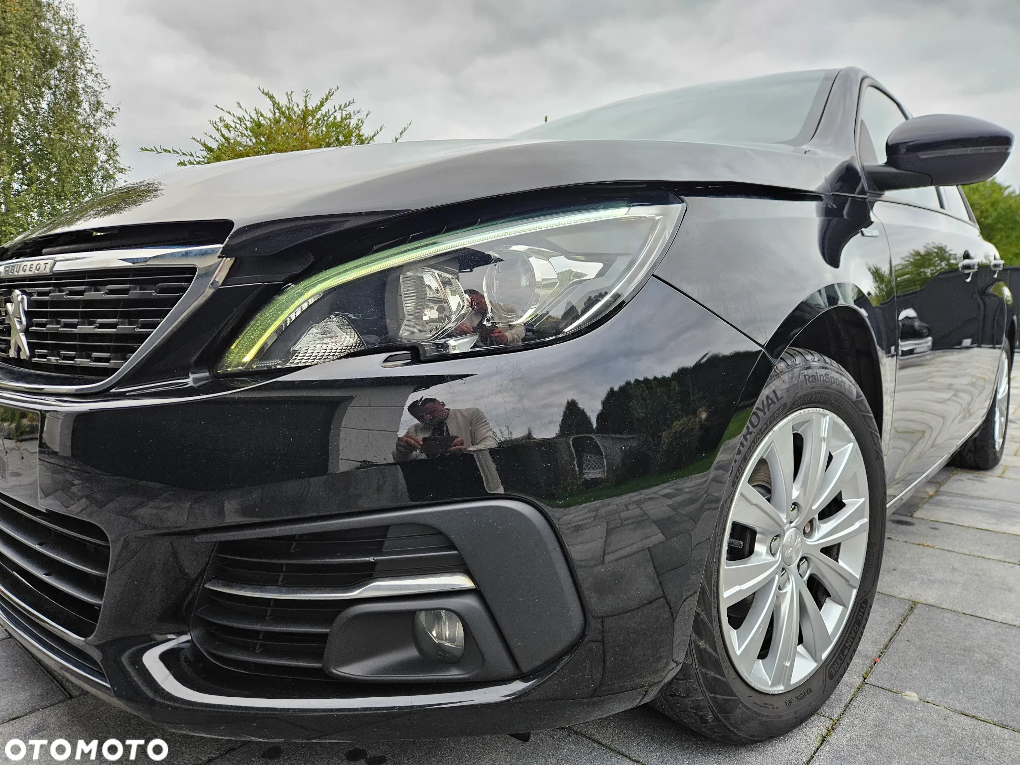 Peugeot 308 1.2 PureTech Allure S&S - 2