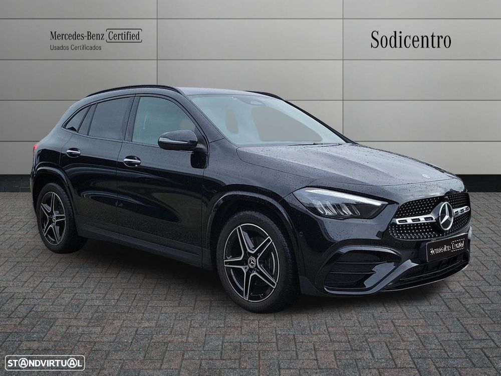 Mercedes-Benz GLA 180 d AMG Line - 3