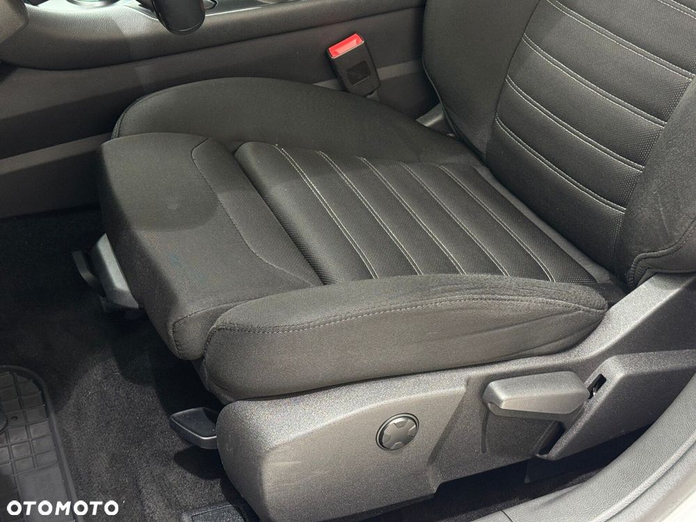 Ford Mondeo - 11