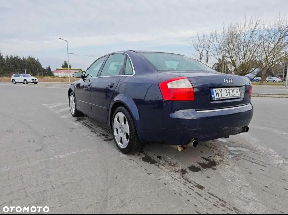 Audi A4 Limousine 1.8T - 4