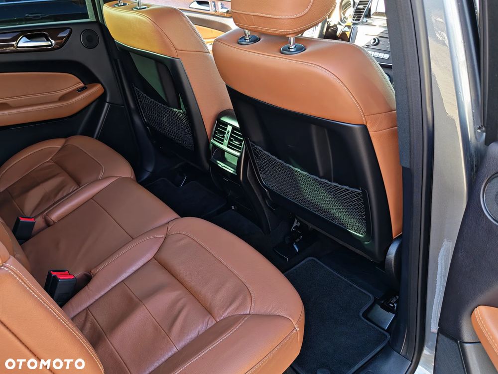 Mercedes-Benz GLS 350 d 4-Matic - 31