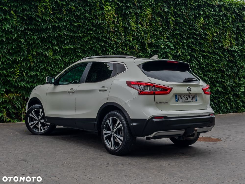 Nissan Qashqai 1.5 dCi DPF 360 - 15