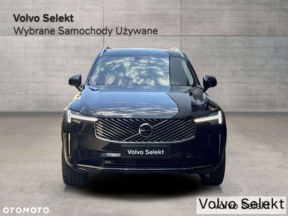 Volvo XC 90 - 9