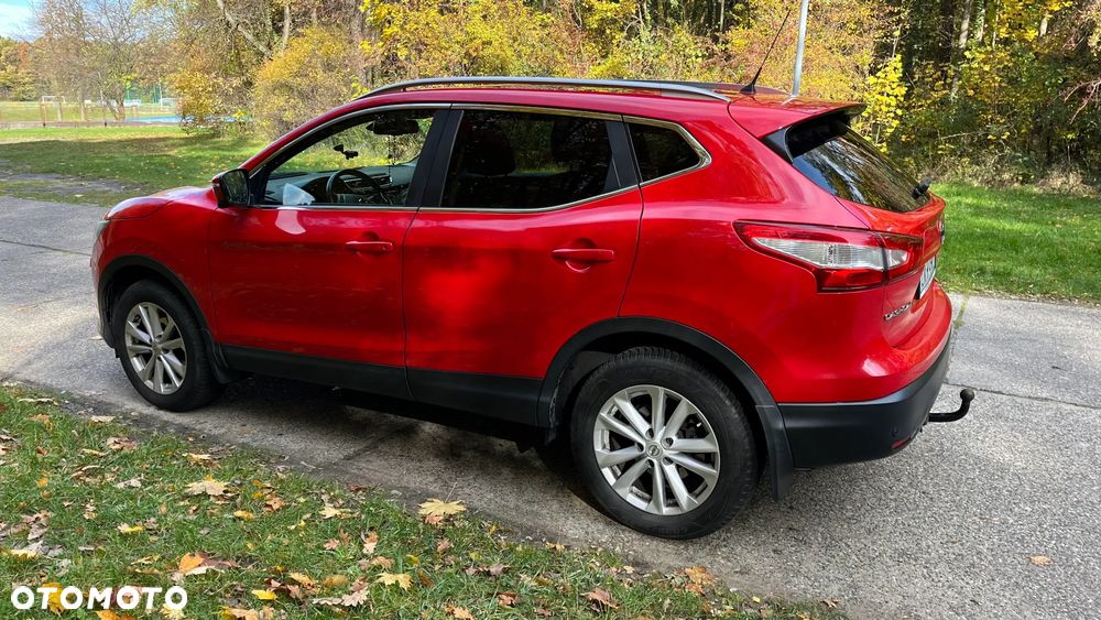 Nissan Qashqai 1.6 DCi N-Connecta - 4