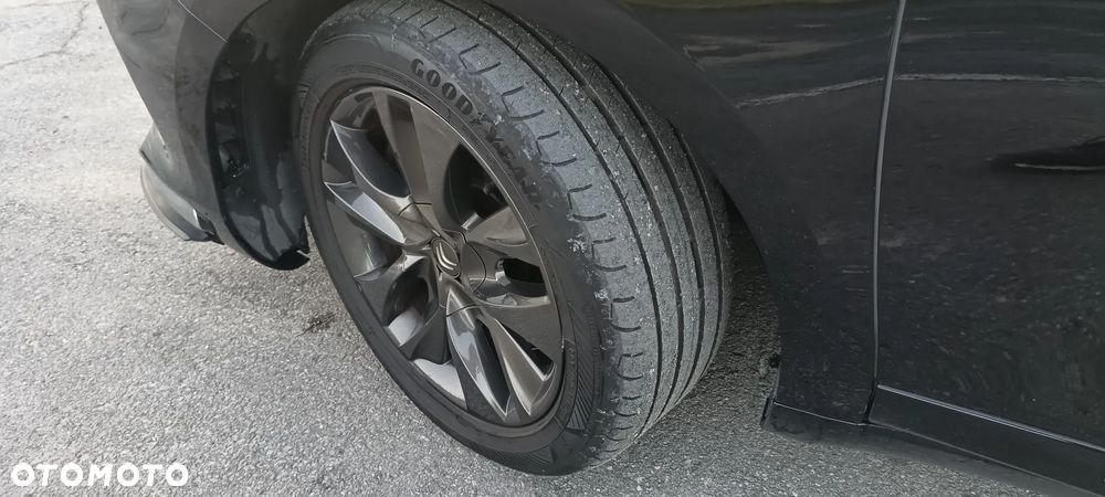 DS Automobiles DS 5 - 12