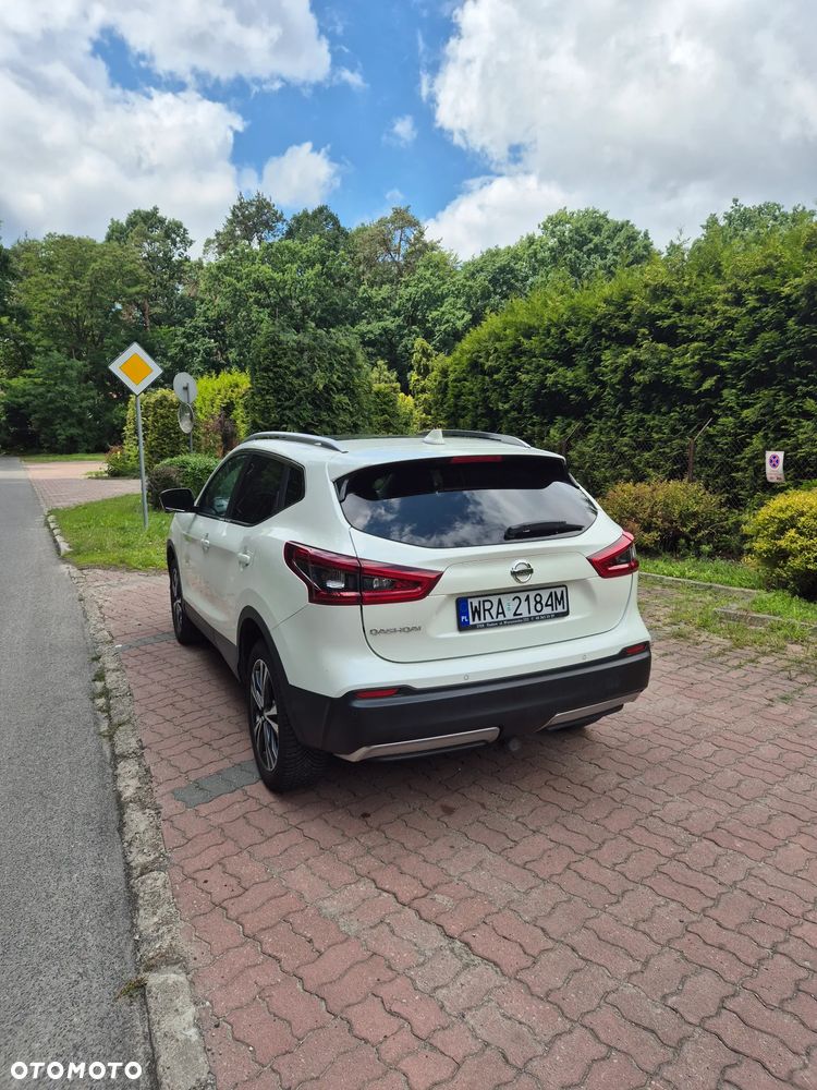 Nissan Qashqai 1.6 DIG-T Tekna - 4