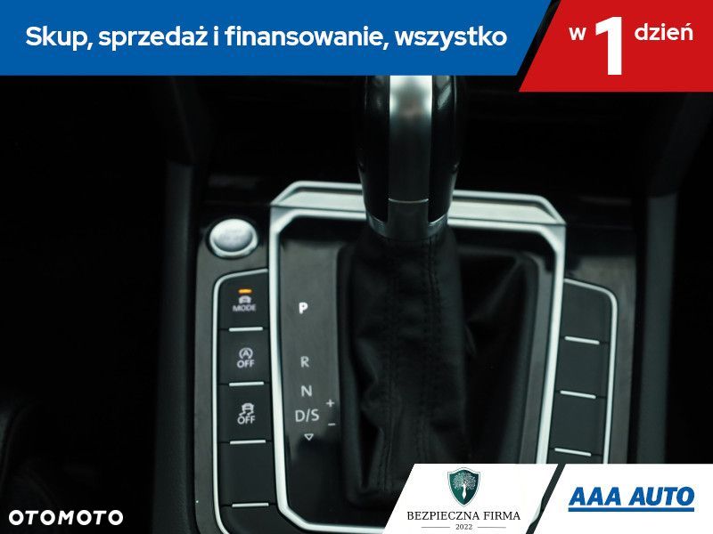 Volkswagen Passat - 18