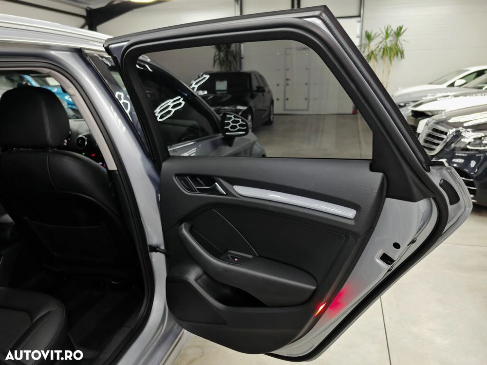 Audi A3 1.4 TFSI Sportback e-tron Ambiente - 24