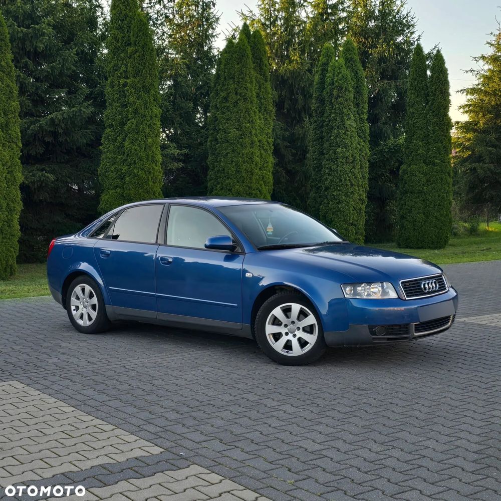 Audi A4 Limousine 2 - 17