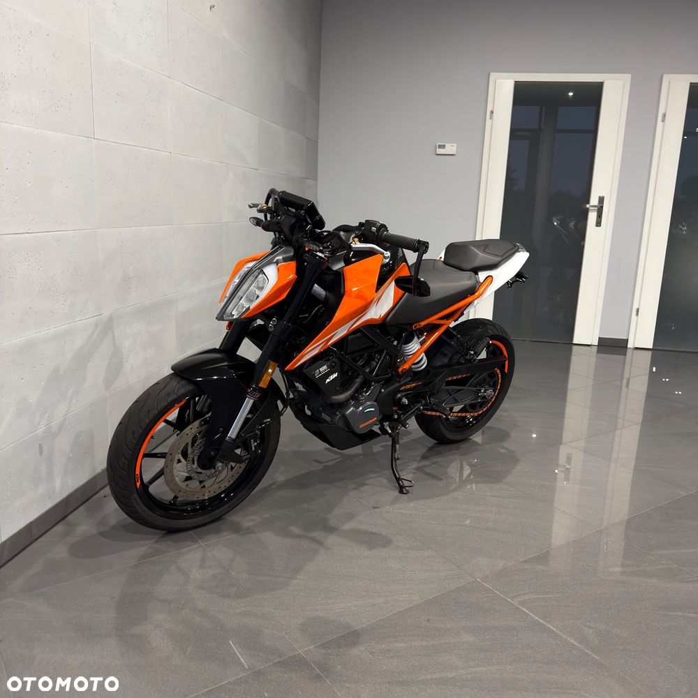 KTM Duke 125 - 7