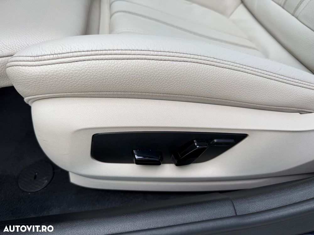 BMW Seria 5 530d xDrive Aut. - 13