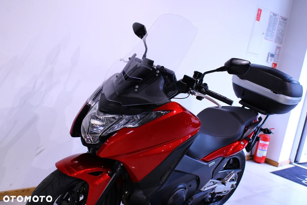 Honda NC - 18