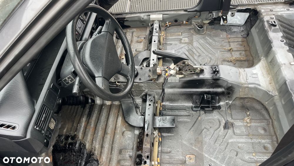 Mazda 323 1.7 D LX - 19