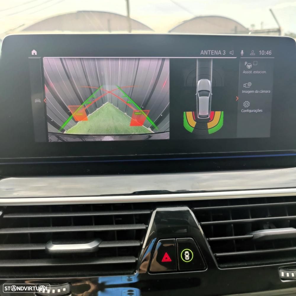 BMW 518 d Line Luxury Auto - 19