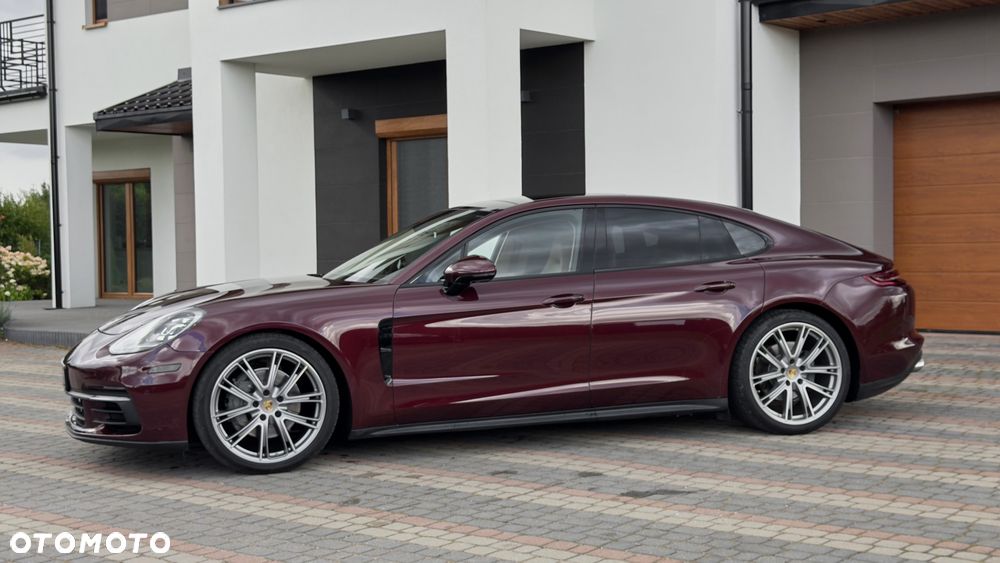 Porsche Panamera 4S - 7